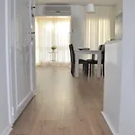 Apartament Deka Evleri *