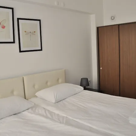 Apartment Deka Evleri