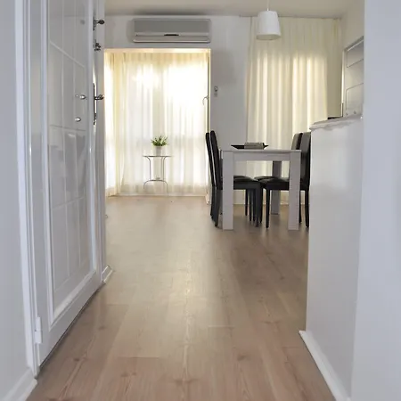 Apartment Deka Evleri *