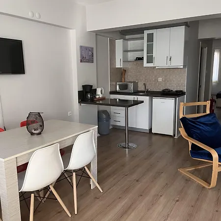 Apartment Deka Evleri