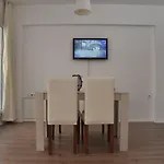 Deka Evleri Apartament