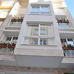 Apartament Deka Evleri