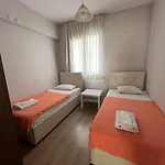 Deka Evleri