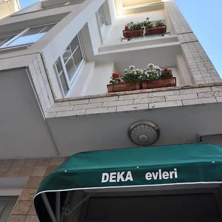 Apartment Deka Evleri