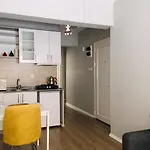 Apartment Deka Evleri